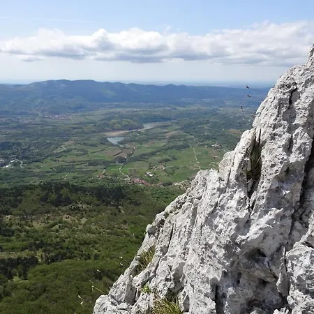 Apartma Uhanje Pri Bozicevih * Ajdovščina