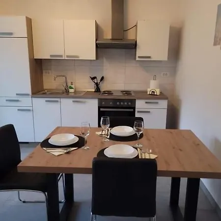Apartma Uhanje Pri Bozicevih