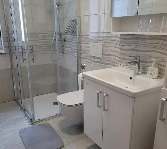 Daire Apartma Uhanje Pri Bozicevih Ajdovščina